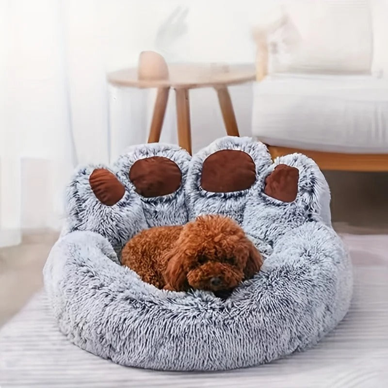 Coussin donut gris pour chien — petit chien endormi dans le coussin patte 