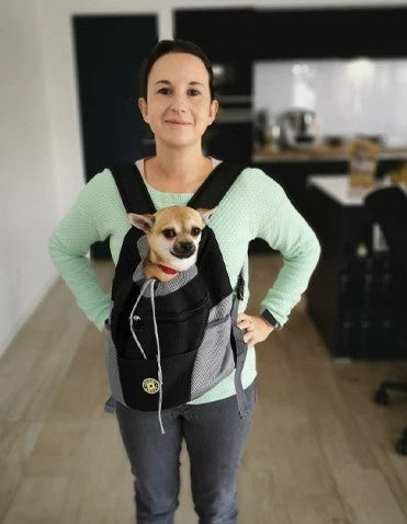 Sac a dos pour chien heureux